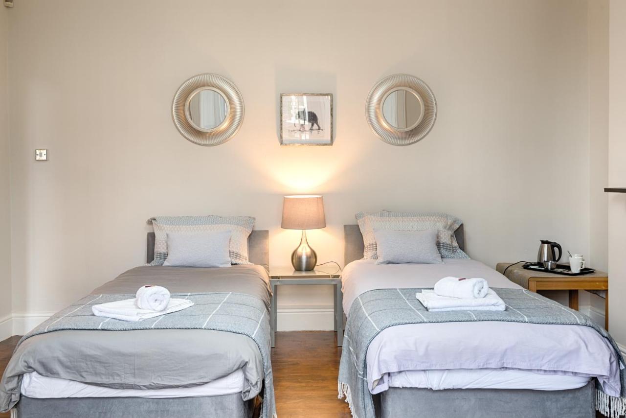 Willows-Cardiff Guest House Extérieur photo